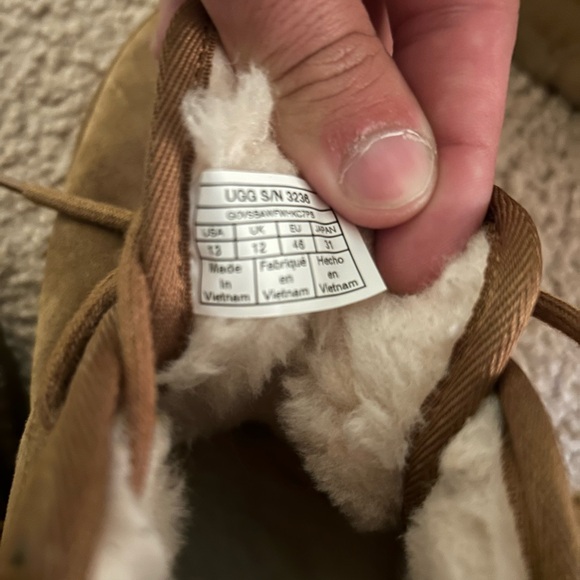 Uggs Mens Winter Shoes - Picture 3 of 4